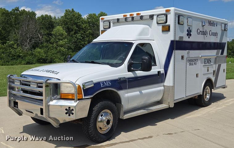 2000 Ford F350 Super Duty XLT ambulance - EF1749