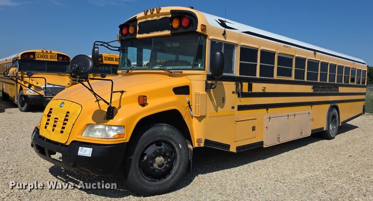 2009 Blue Bird Vision school bus - EF3627