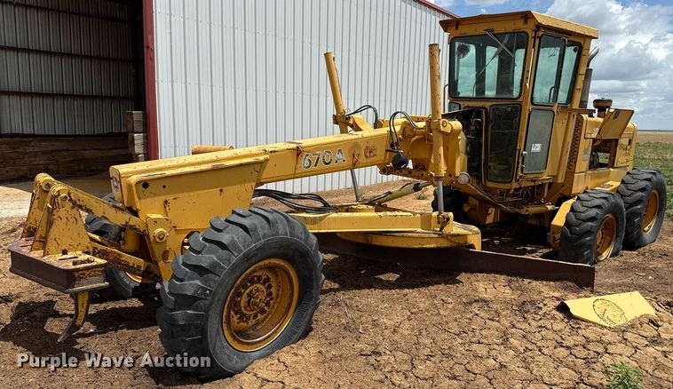 1985 John Deere 670A motor grader - DK6990