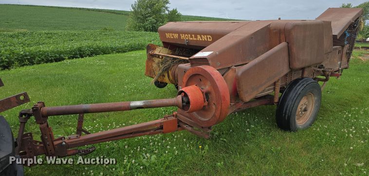 New Holland 271 small square baler - DR3879