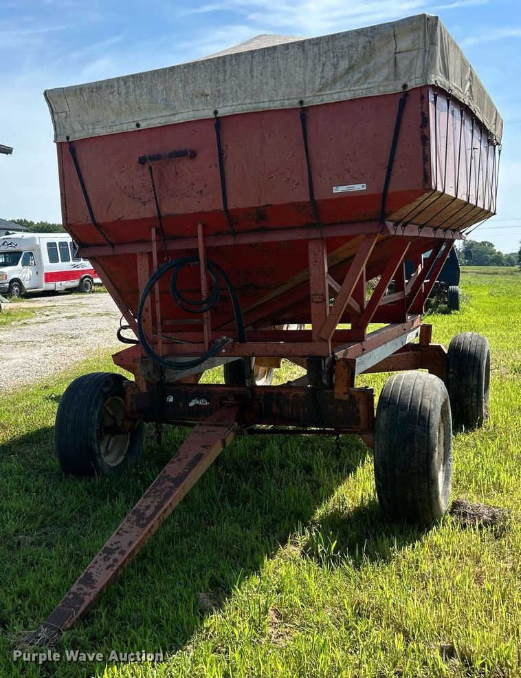 Farm king gravity wagon - EK8342