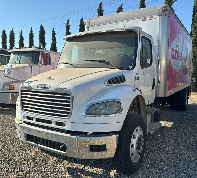 2013 Freightliner Business Class M2 box truck - DH8629