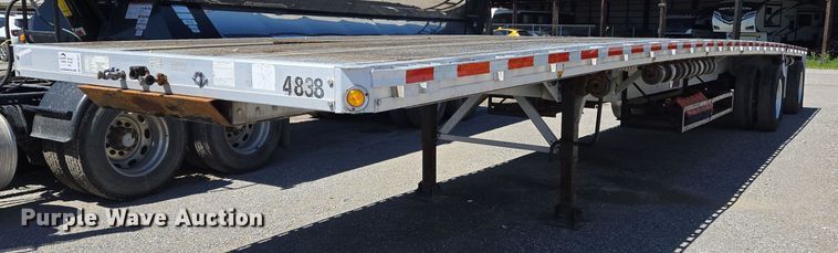 2008 Reitnouer flatbed trailer - DW7027