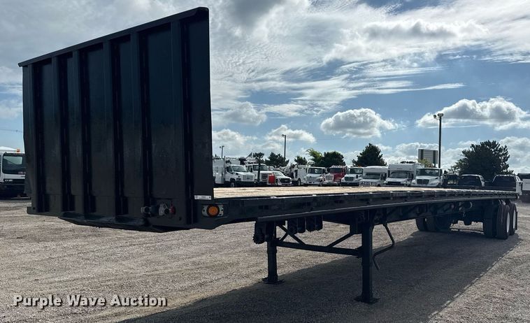 2001 Trailmobile flatbed trailer - EG5955