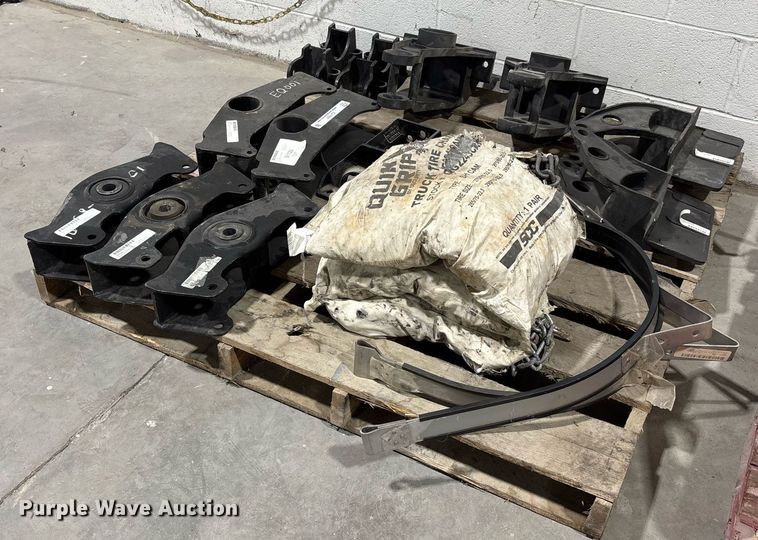 Truck parts  - EJ7597
