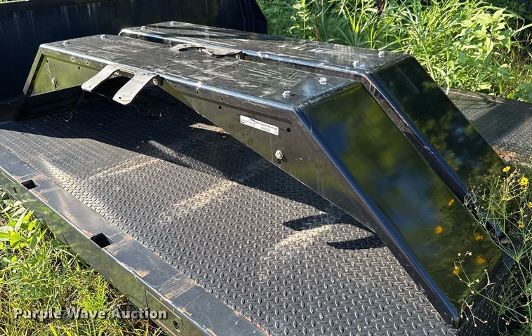 (2) bumpers - HI9345