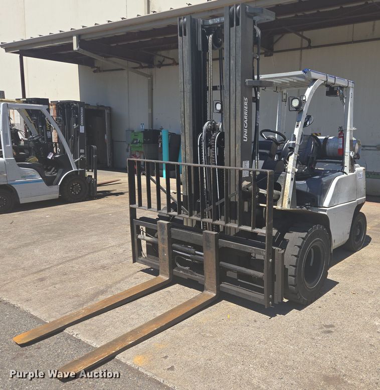 2016 UniCarriers PF90YLP forklift - DT7248