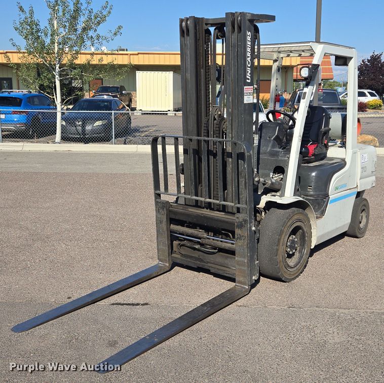 2015 UniCarriers PF70 forklift - DT7249