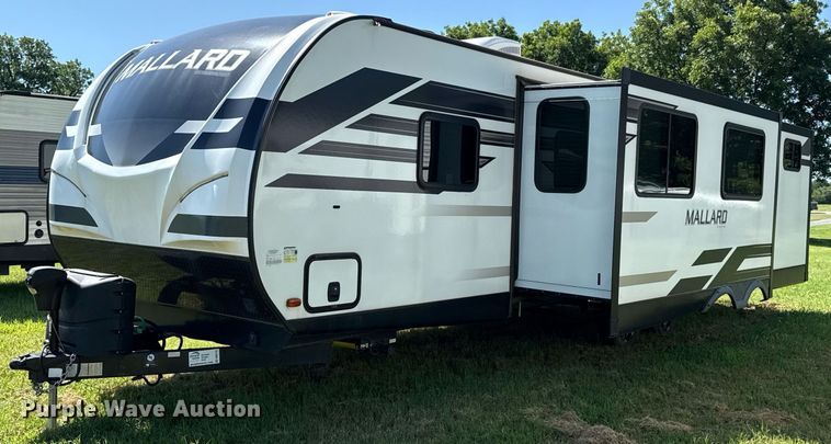 2021 Mallard Coach  M32 camper - DW5145