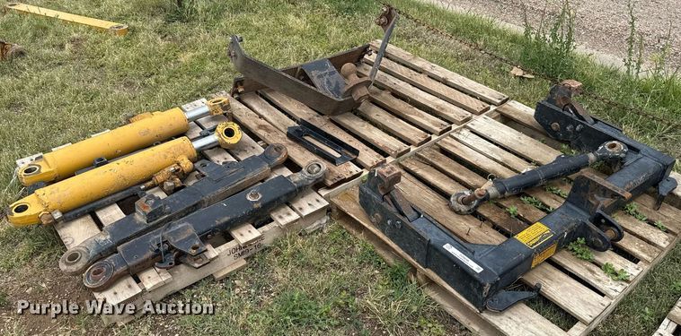 Tractor parts - DZ8698