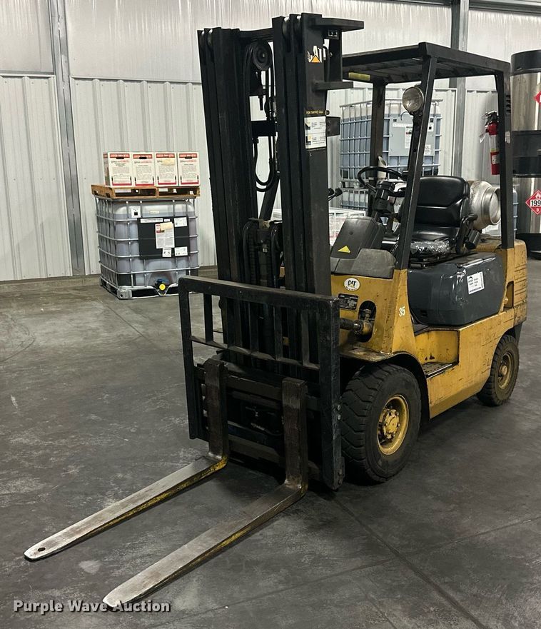 Caterpillar GP18 forklift - EB2776