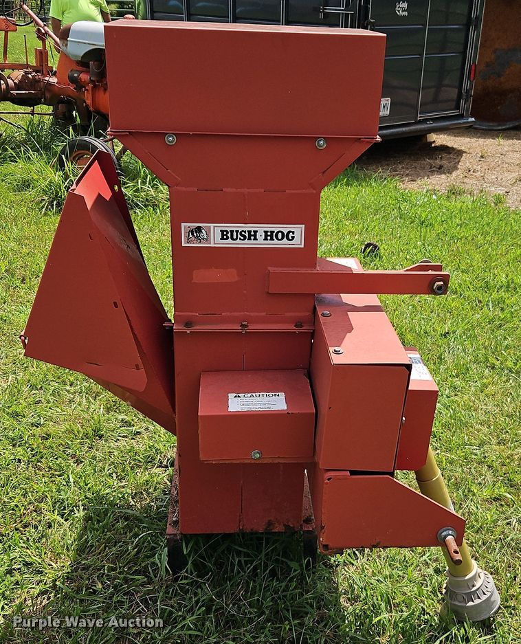 Bush Hog CS 100P wood chipper - EB8171