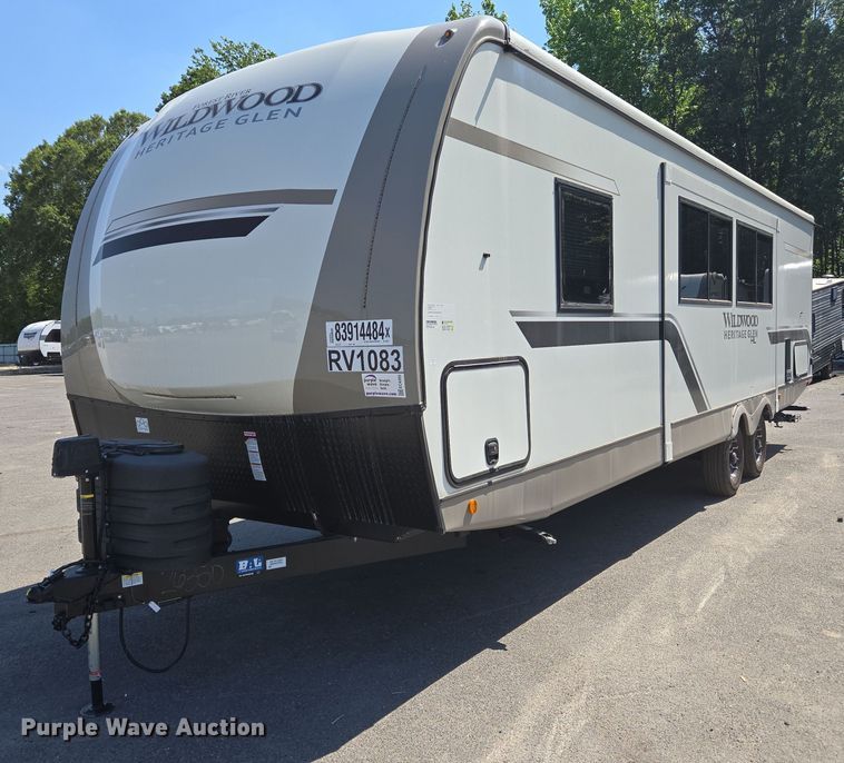 2024 Forest River Wildwood Laminated Towables camper - EC4305