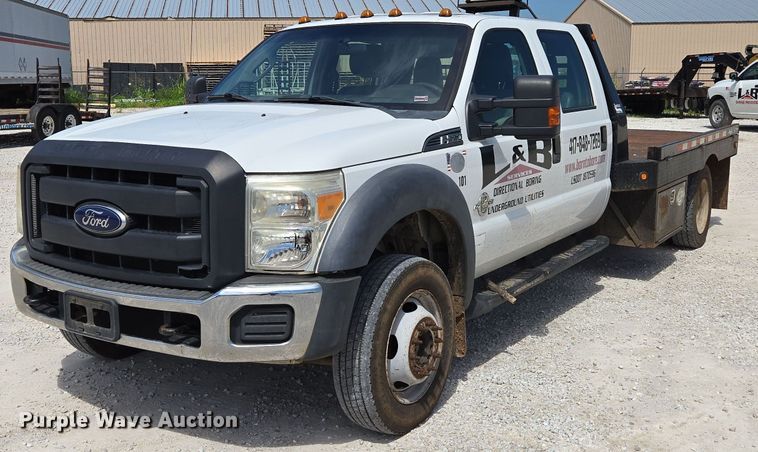 2013 Ford F550 Super Duty Crew Cab flatbed truck - ED2137