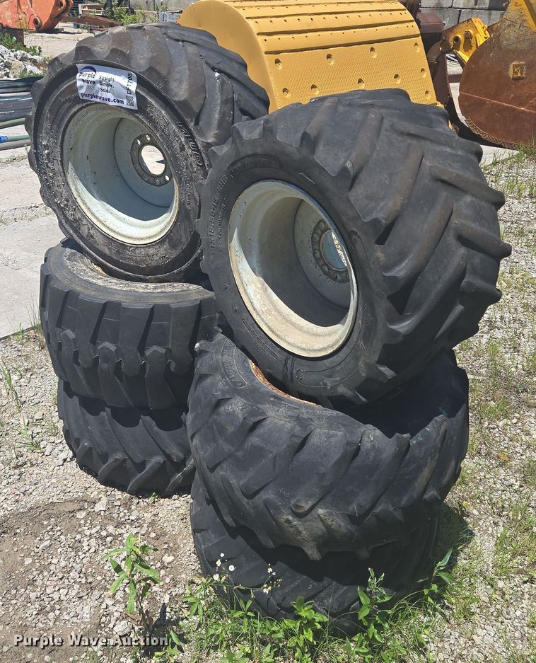 (6) 13x15.50-15 tires and wheels - EF1708