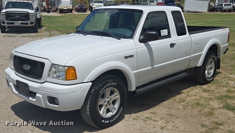 2004 Ford Ranger Edge SuperCab pickup truck - EF1778