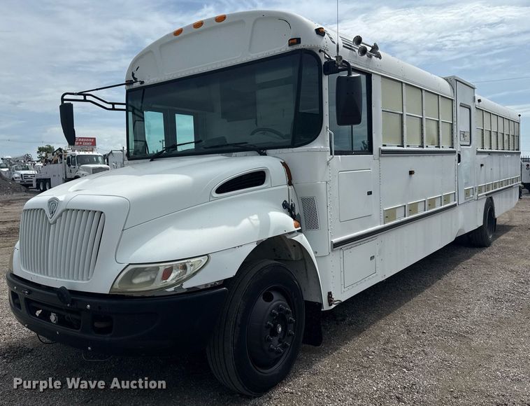 2008 International prisoner transport bus - EG5972