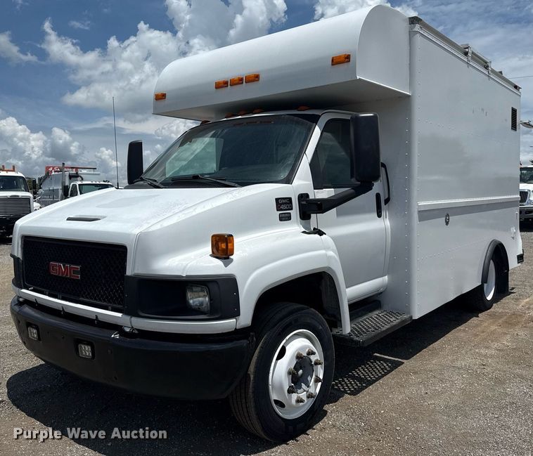 2005 GMC C4500 utility / service truck - EG5975