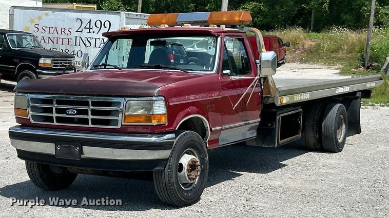 1993 Ford F450 Super Duty rollback truck - EK8334