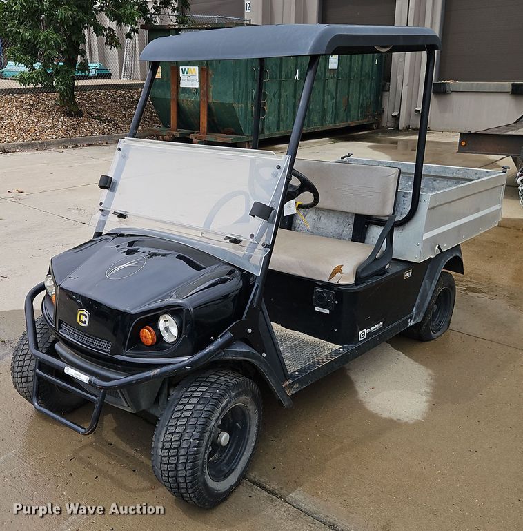 Cushman Hauler Pro golf cart - EO4545