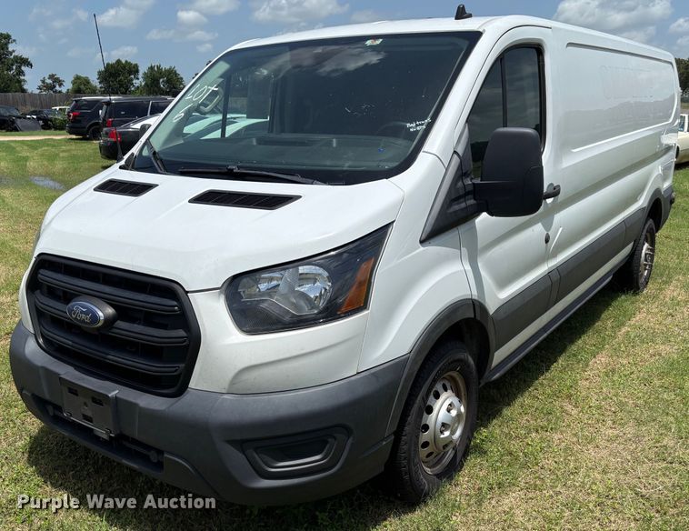 2020 Ford Transit 350 van - EQ4040