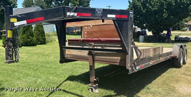 2000 Neal equipment trailer - ER2117