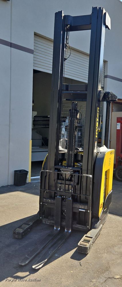 2019 Hyster N45ZR2-16.5 order picker - FB9405