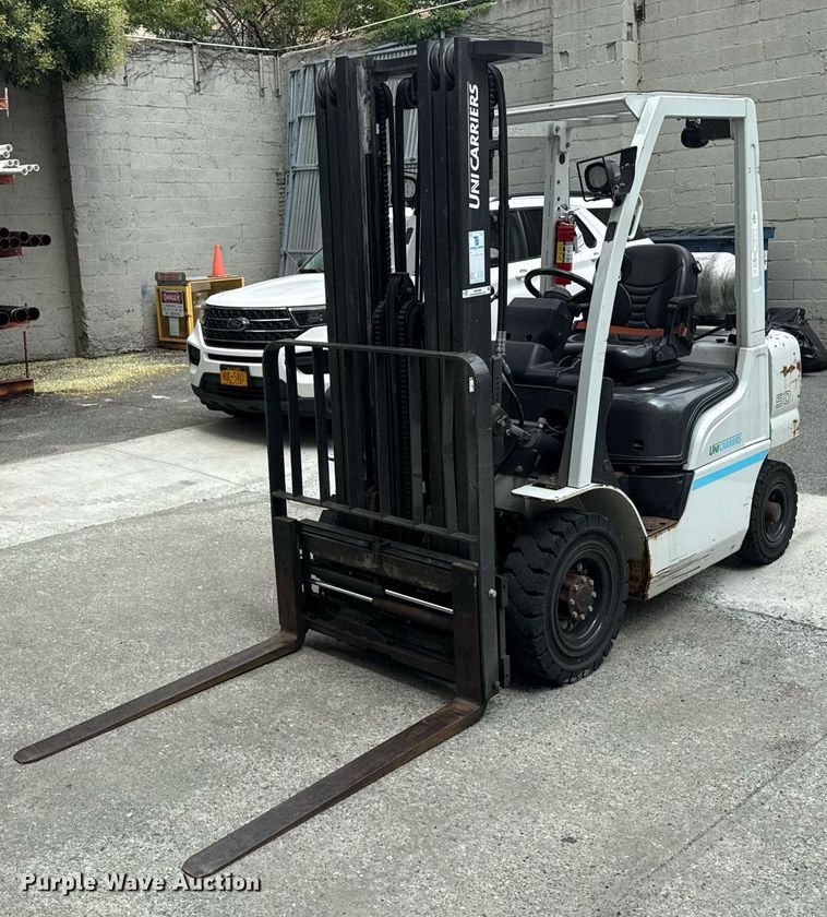 2017 UniCarriers PF50 forklift - MZ9398