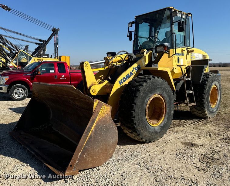 2004 Komatsu WA250-5 wheel loader - DV1766