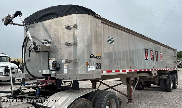 2015 East Genesis end dump trailer - DW7181