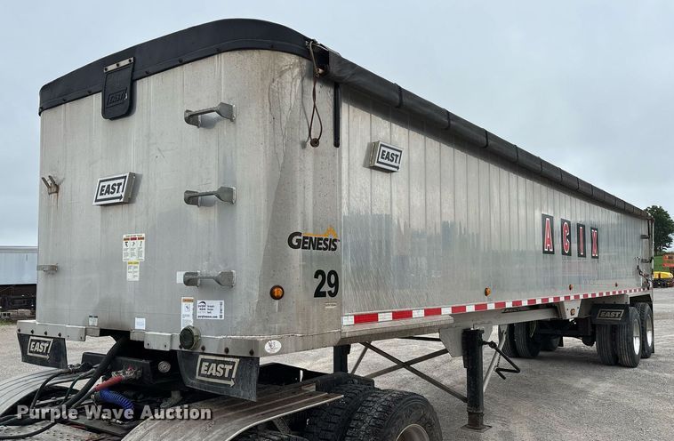 2015 East Genesis end dump trailer - DW7182