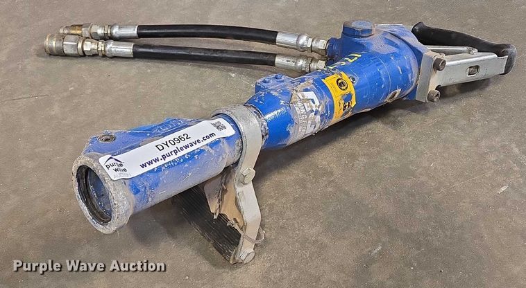 Reimann & Georger Corp breaker - DY0962