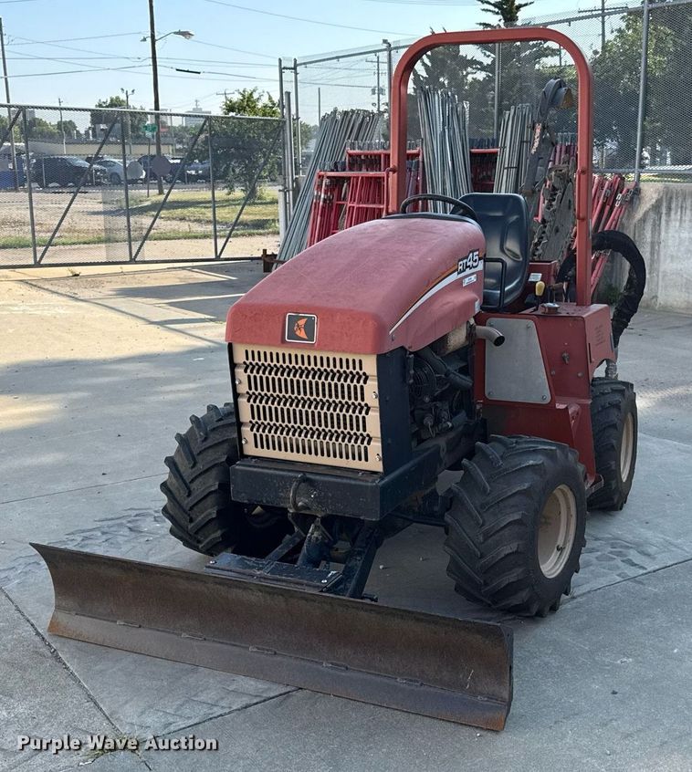 2012 Ditch Witch RT45 trencher - DZ1480