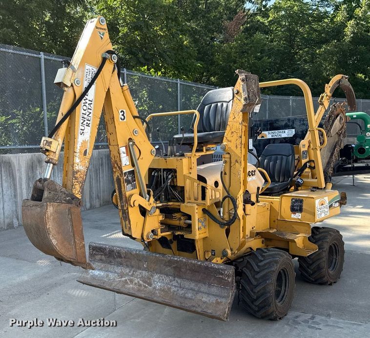 2011 Vermeer RT450 trencher - DZ1481