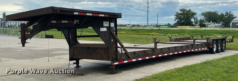 2012 PJ equipment trailer - EB2712