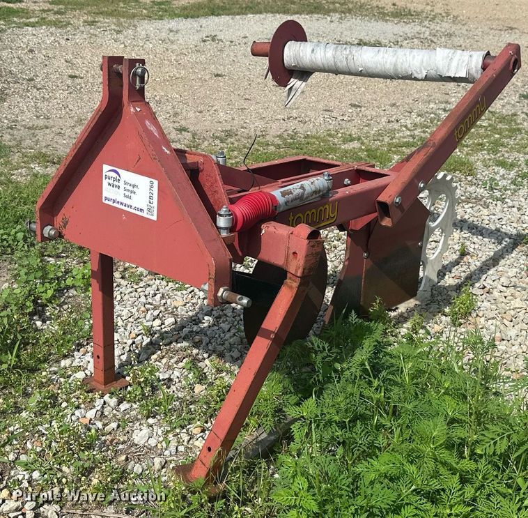 Tommy silt fence machine - EB2760