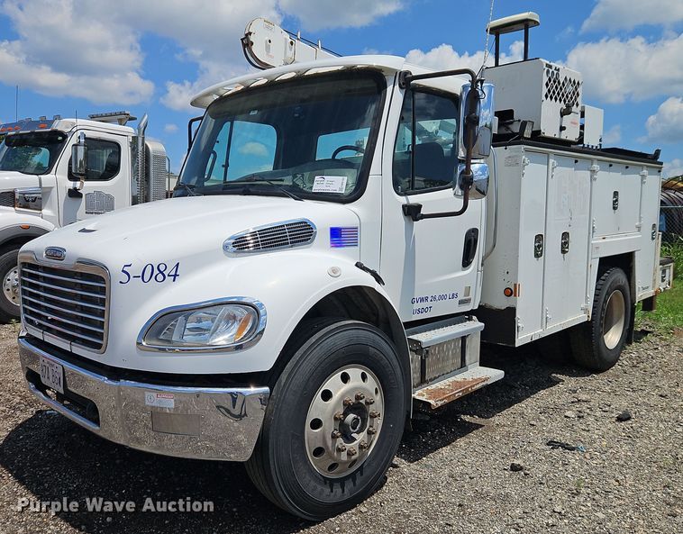 2007 Freightliner Business Class M2 utility / service truck - EB8169