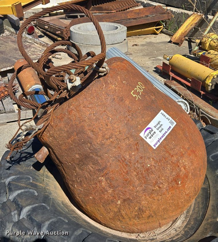 Wrecking ball - EF1691