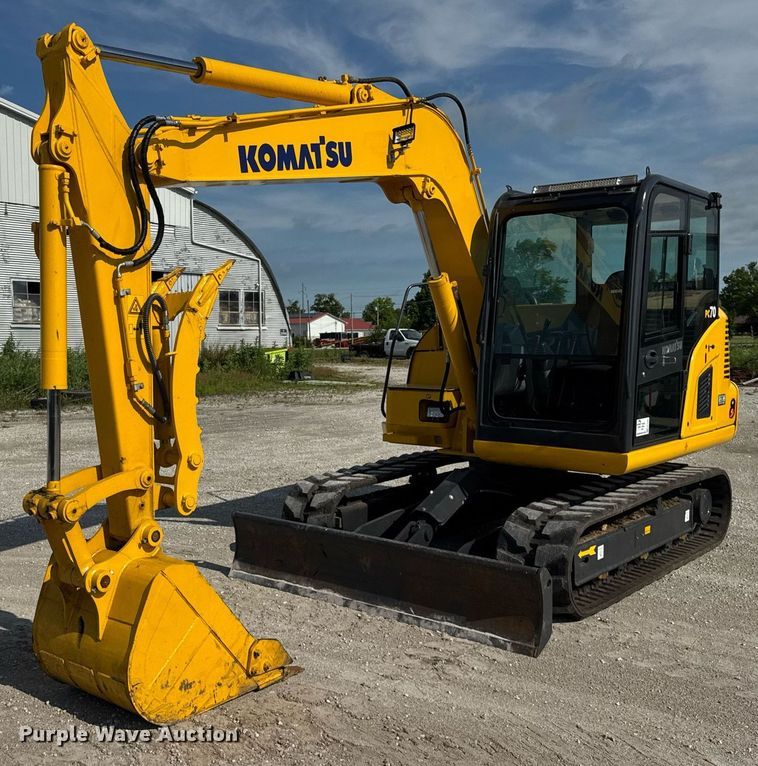 Komatsu PC70-8 mini excavator - EF2084