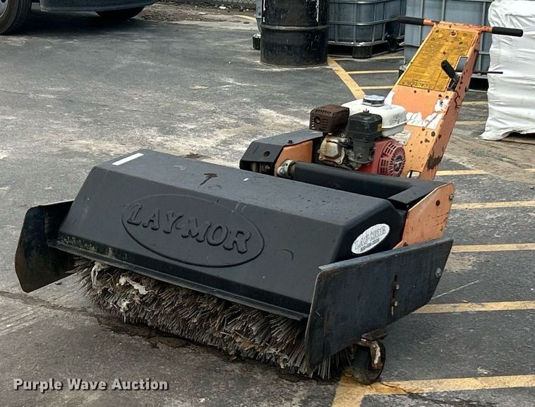Lay-Mor 2A broom - EK8312