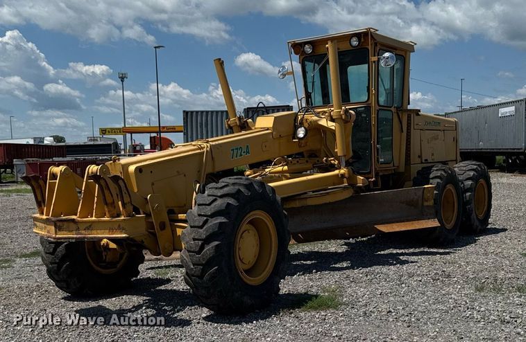 1982 John Deere 772A motor grader - EM2121