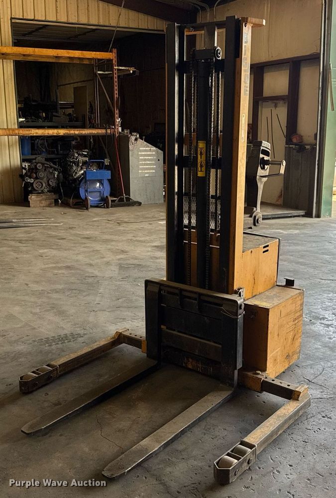 Big Joe PDM30-130 pallet jack - EN4636