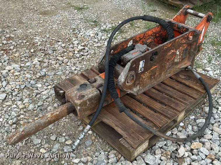 NPK GH-4 breaker - EN4669