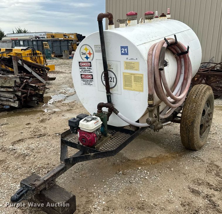 Fuel trailer - EN4679