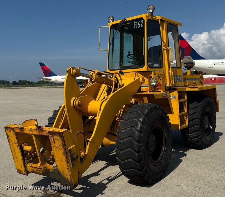 1987 Trojan 1500Z wheel loader - MZ9401
