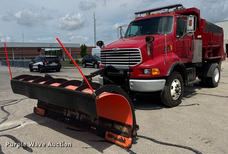 2003 Sterling L8500 dump truck - DI9953