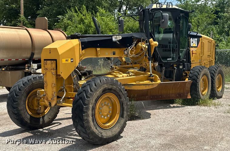 2014 Caterpillar 120M2 motor grader - DU9353