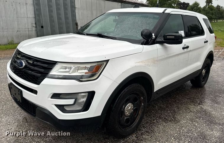 2016 Ford Explorer Police Interceptor SUV - DW3418