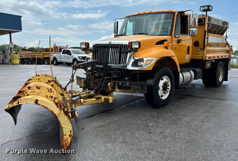2006 International Workstar 7400 dump truck - DY0353