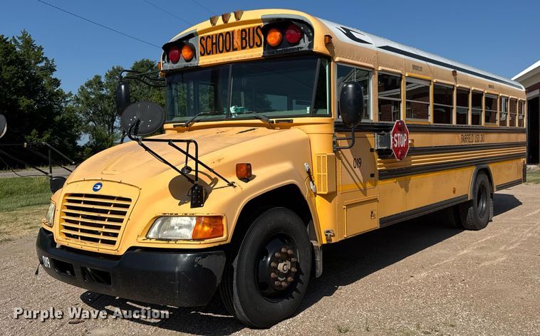 2008 Blue Bird BB Conventional school bus - DY0383